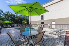 Spark by Hilton Tampa Brandon