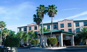 Comfort Suites Tampa - Brandon
