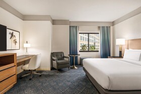 DoubleTree by Hilton Tampa Rocky Point Waterfront
