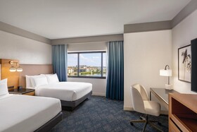 DoubleTree by Hilton Tampa Rocky Point Waterfront