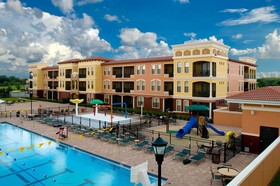 Emerald Greens Golf Resort & Country Club