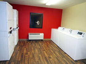 Extended Stay America Select Suites - Tampa - North - USF - Attractions