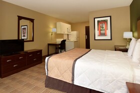 Extended Stay America Select Suites - Tampa - North - USF - Attractions