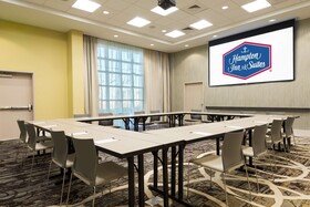 Hampton Inn & Suites Tampa Airport Avion Park Westshore
