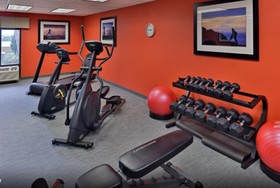 Holiday Inn Express & Suites Tampa - Rocky Point Island