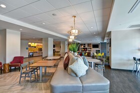 Home2 Suites by Hilton Tampa USF Near Busch Gardens