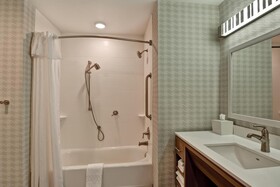 Home2 Suites by Hilton Tampa USF Near Busch Gardens
