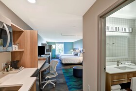 Home2 Suites by Hilton Tampa USF Near Busch Gardens