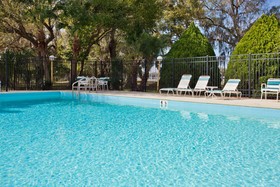 La Quinta Inn & Suites by Wyndham Tampa Fairgrounds - Casino