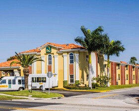 Quality Inn Airport - Cruise Port