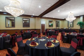 Ramada by Wyndham Tampa Airport Westshore
