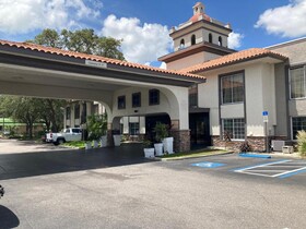 Red Roof PLUS & Suites Tampa