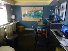 Red Roof PLUS & Suites Tampa