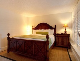 Tahitian Inn