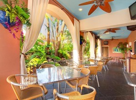 Tahitian Inn