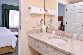 Holiday Inn Express Tampa North - Telecom Park