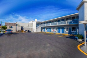 Sunrise Inn by OYO Titusville FL