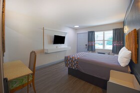 Sunrise Inn by OYO Titusville FL