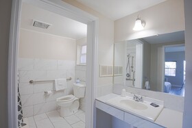 Sunrise Inn by OYO Titusville FL