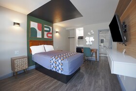Sunrise Inn by OYO Titusville FL