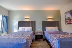 Sunrise Inn by OYO Titusville FL