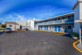 Sunrise Inn by OYO Titusville FL