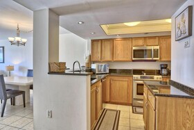 Land's End Building 5