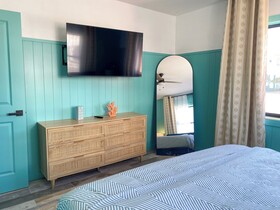 Oasis Palms Resort