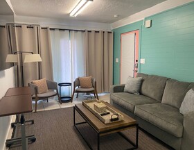 Oasis Palms Resort