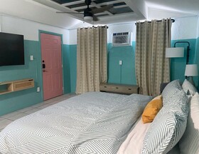Oasis Palms Resort