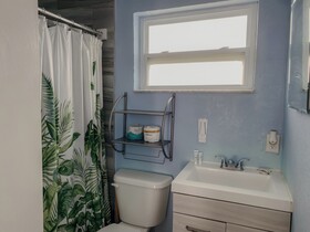Oasis Palms Resort
