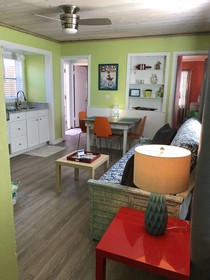 Sunset Inn & Cottages
