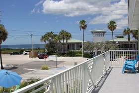 Sunset Inn & Cottages