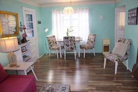 Sunset Inn & Cottages