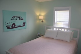 Sunset Inn & Cottages