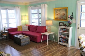 Sunset Inn & Cottages