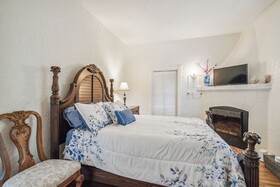 Banyan House Vacation Rentals