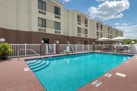 SPOT X Hotel Tampa Bay
