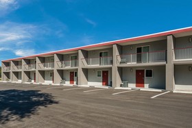 Red Roof Inn & Suites Wildwood, FL