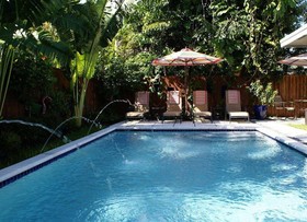 Island Sands Inn