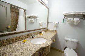 Best Western Plus First Coast Inn & Suites