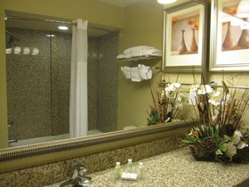 Best Western Plus First Coast Inn & Suites