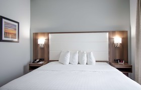 Best Western Plus First Coast Inn & Suites