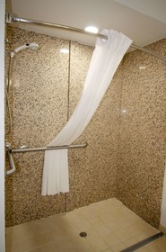 Best Western Plus First Coast Inn & Suites