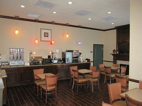 Best Western Plus First Coast Inn & Suites