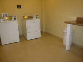 Best Western Plus First Coast Inn & Suites