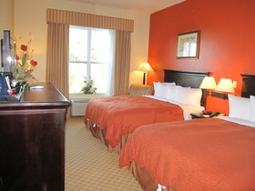 Best Western Plus First Coast Inn & Suites