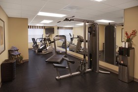 Best Western Plus First Coast Inn & Suites