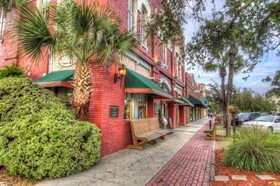 Best Western Plus First Coast Inn & Suites
