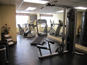 Best Western Plus First Coast Inn & Suites